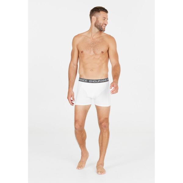 Muž v bielych boxerkách Endurance