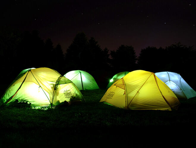 Sezóna festivalů je tady! Vybavte se od hlavy až k patě a buďte připraveni na všechno