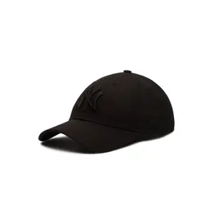 Dámska šiltovka New Era 940W MLB Essential wmns NEYYAN